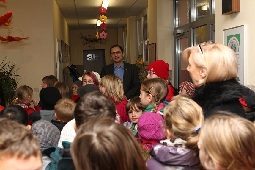 Pakete gehen auf die Reise nach Rum&auml;nien