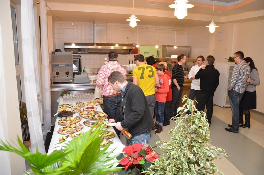 Er&ouml;ffnung K&ouml;gel &acute;s K&uuml;che