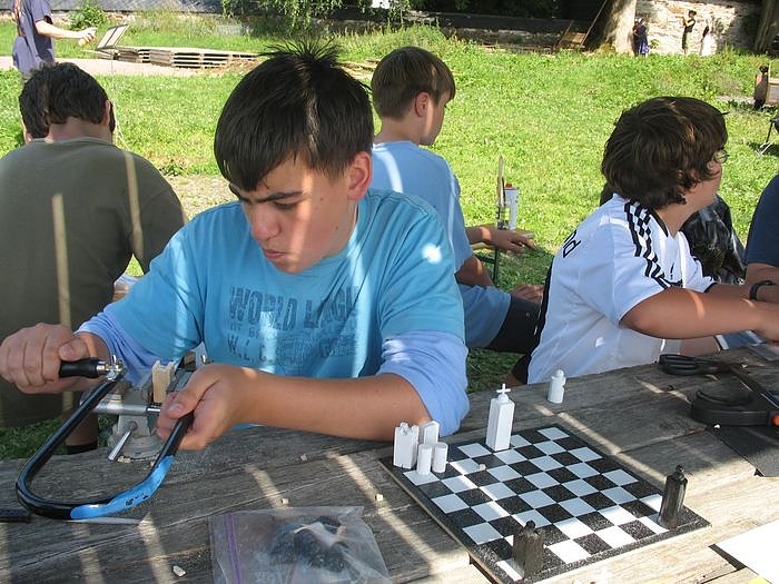 Beim Bau von Schachbrettern