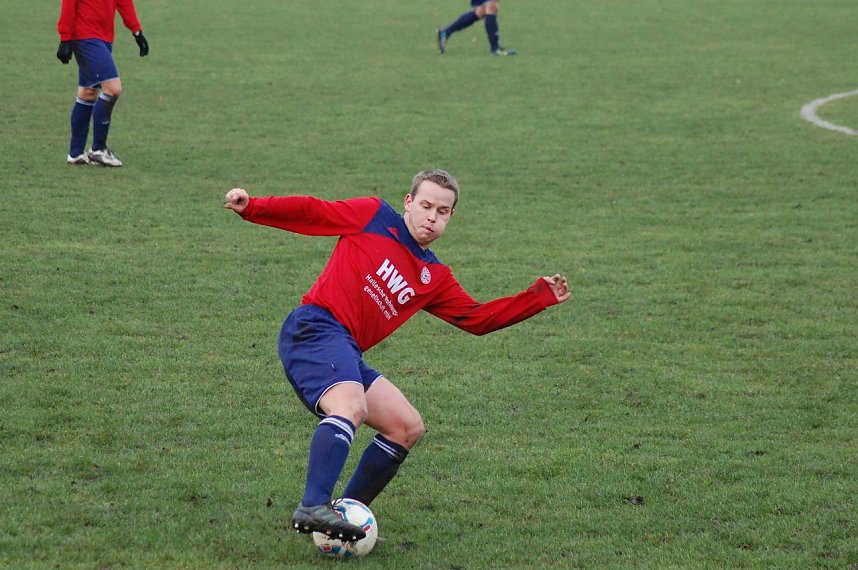Wacker holt einen Punkt in Halle