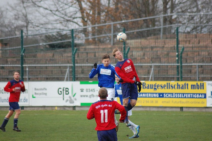 Wacker holt einen Punkt in Halle