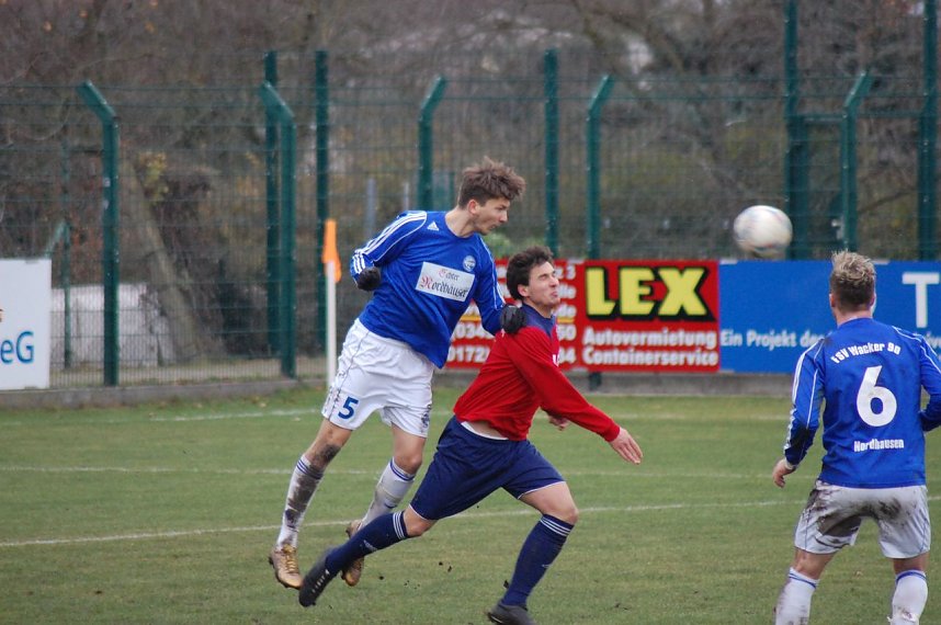 Wacker holt einen Punkt in Halle