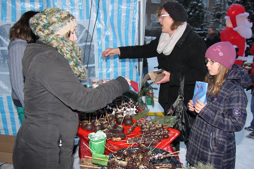 Weihnachtsmarkt in der Grundschule