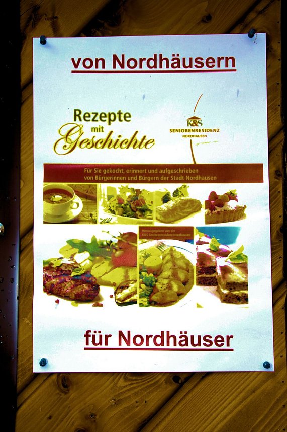 Kochbuch und M&auml;rchenbuch