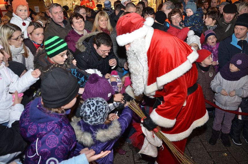 15.T&uuml;rchen am Theater