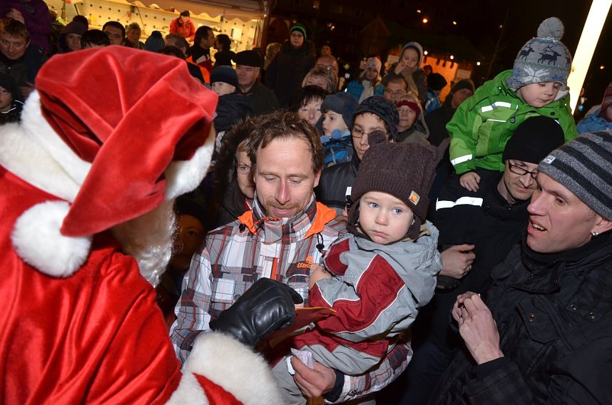 15.T&uuml;rchen am Theater