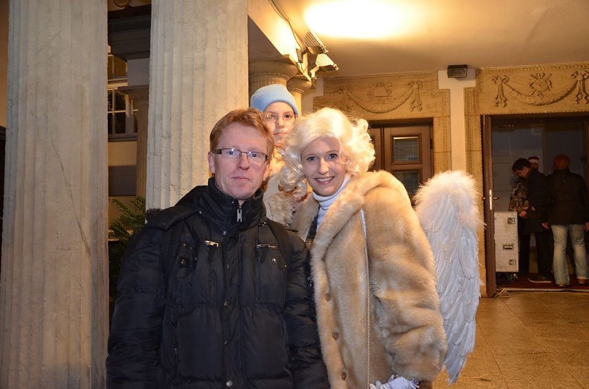 15.T&uuml;rchen am Theater