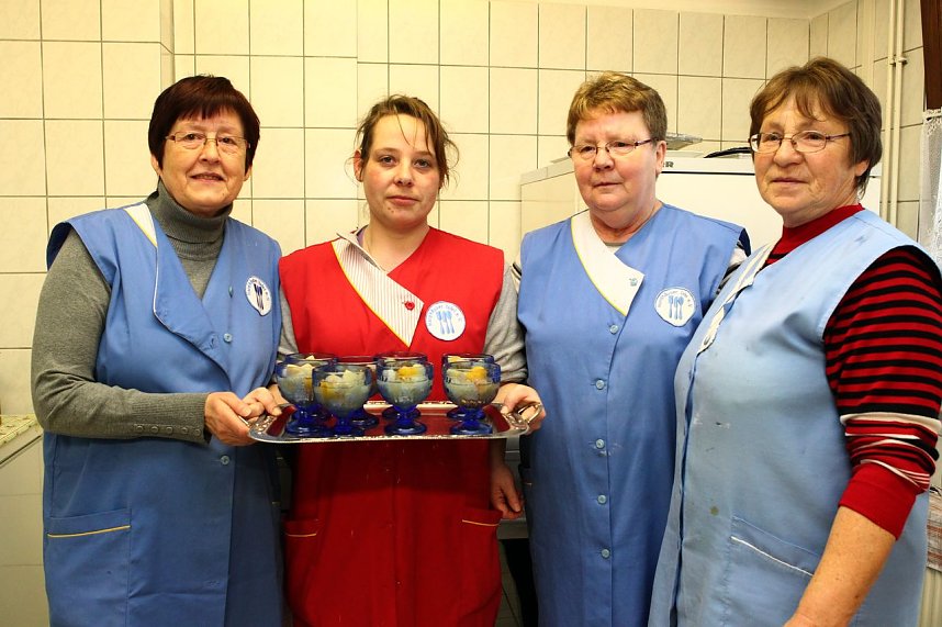 Von links: Eleonore Ditz, Nacy Stern, Marlies Andrae und Rosemarie M&uuml;ller