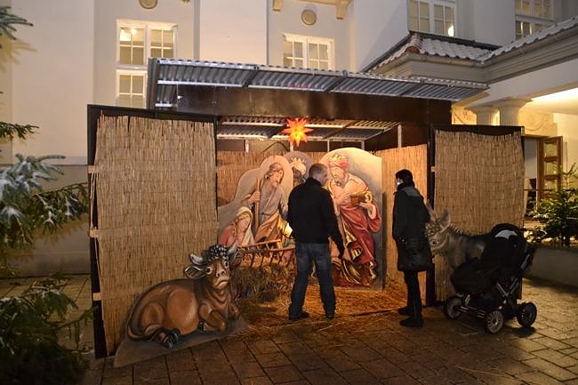 22.T&uuml;rchen am Theater