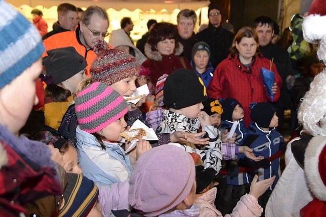 22.T&uuml;rchen am Theater