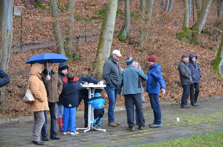 Anbaden Waldbad Neustadt