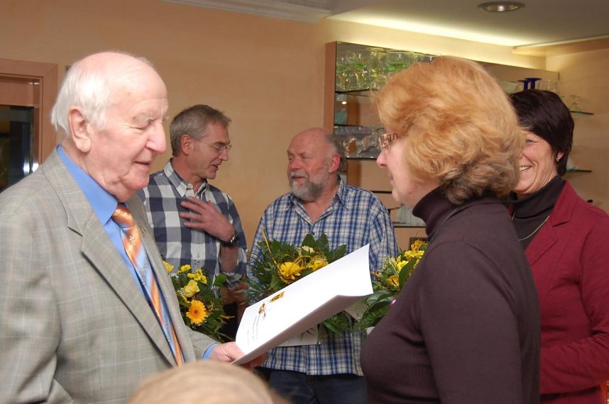 Ausgezeichnet f&uuml;r bes. Leistungen im Verein: Petra Hubert