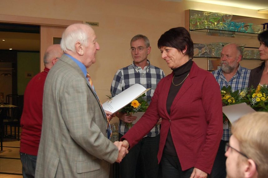 Ausgezeichnet f&uuml;r bes. Leistungen im Verein: Sylvia Ostwald
