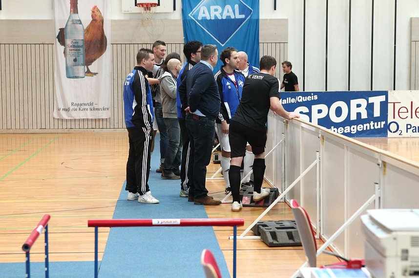 Fu&szlig;ballzauber unterm Hallendach