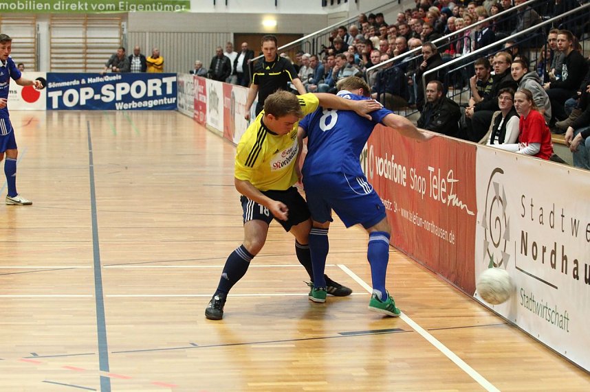 Fu&szlig;ballzauber unterm Hallendach