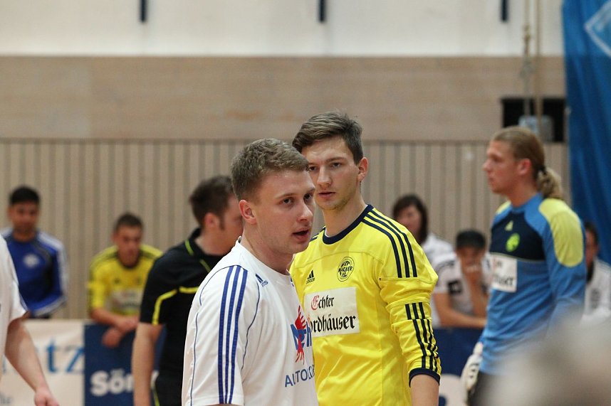 Fu&szlig;ballzauber unterm Hallendach