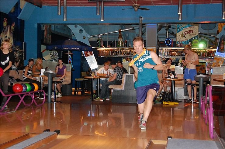 Bikini-Bowling in Nordhausen