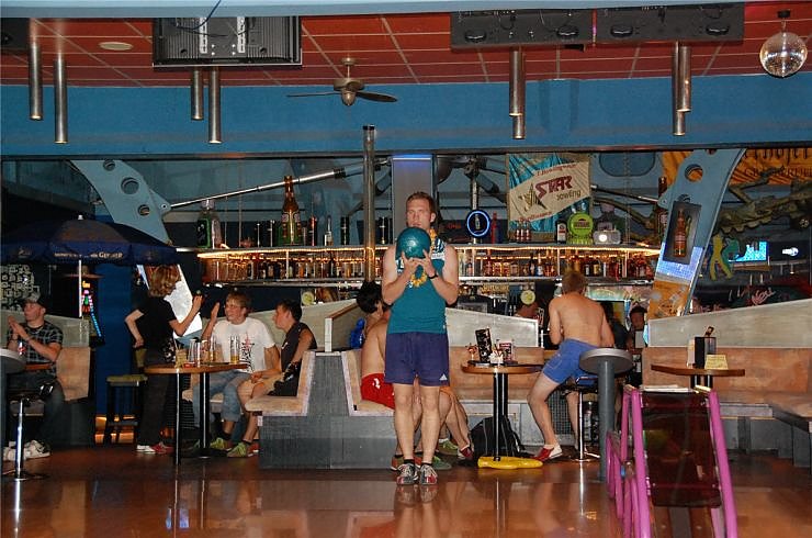 Bikini-Bowling in Nordhausen