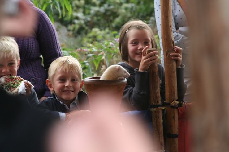 historisches Spektakel auf der Burgruine Hohnstein � Fretchenzirkus