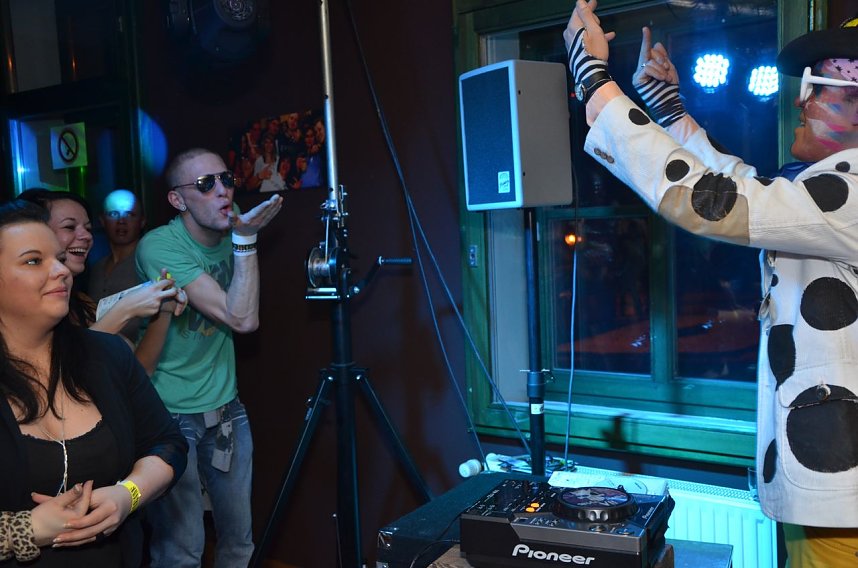 FRESH & SEXY im Clubhaus