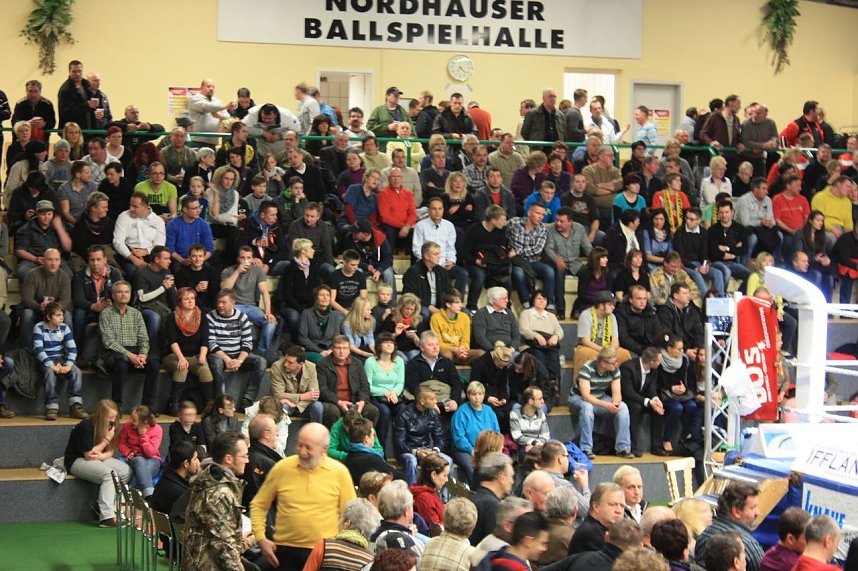 Grandiose Boxnacht in Nordhausen