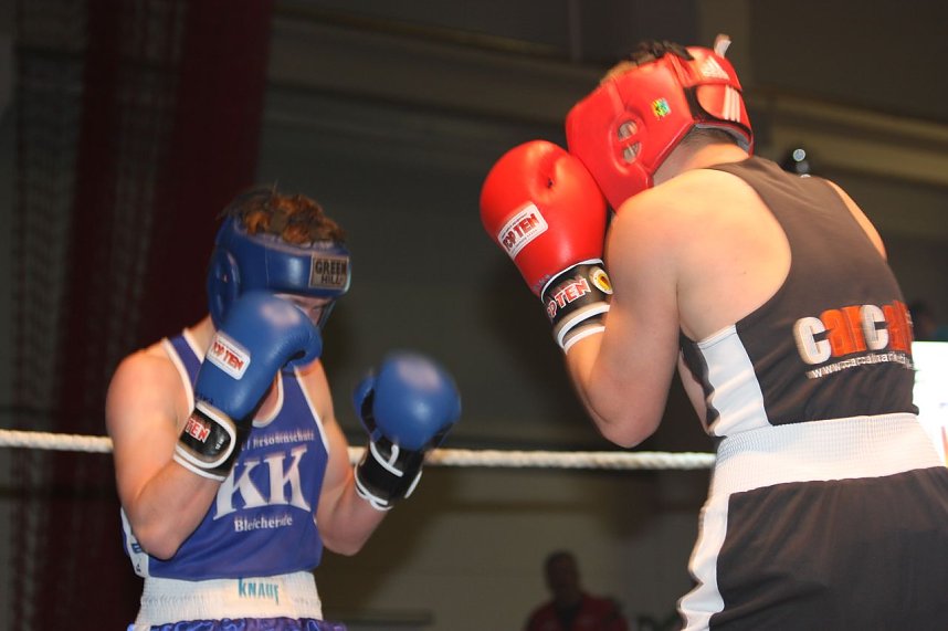 Grandiose Boxnacht in Nordhausen