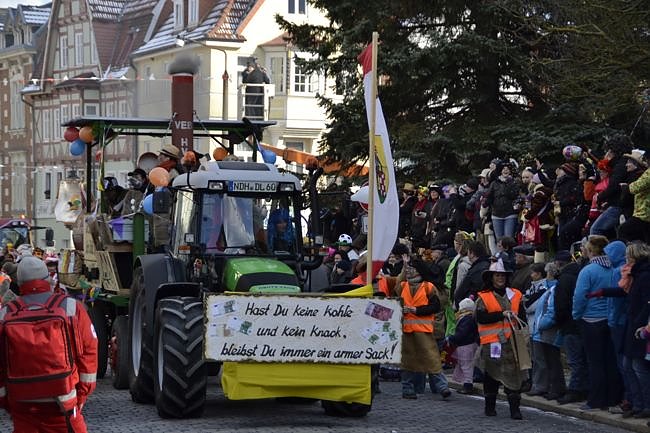 Gro&szlig;er Festumzug