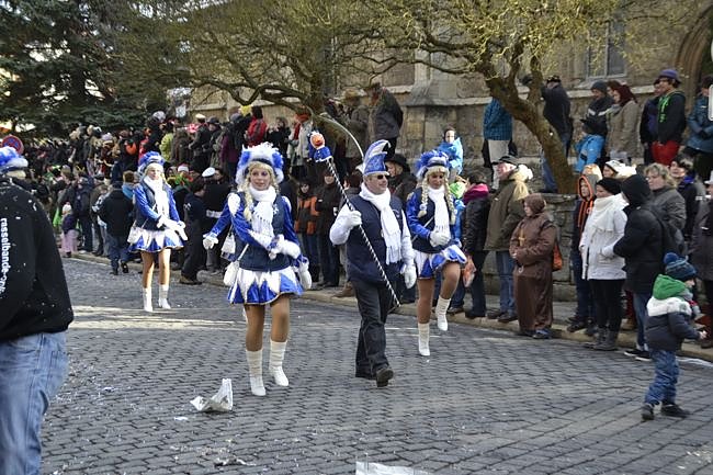 Gro&szlig;er Festumzug