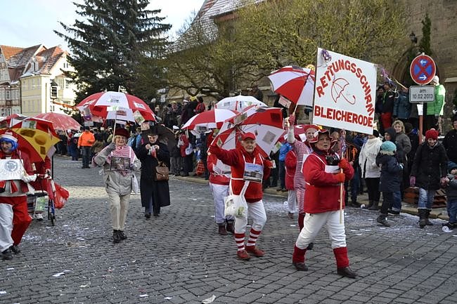 Gro&szlig;er Festumzug