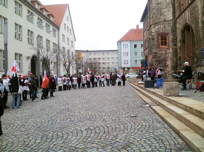 Kundgebung vor dem Rathaus