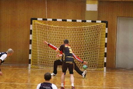 Frauen und M&auml;nner des NSV mit erfolgreichen Heimspielen