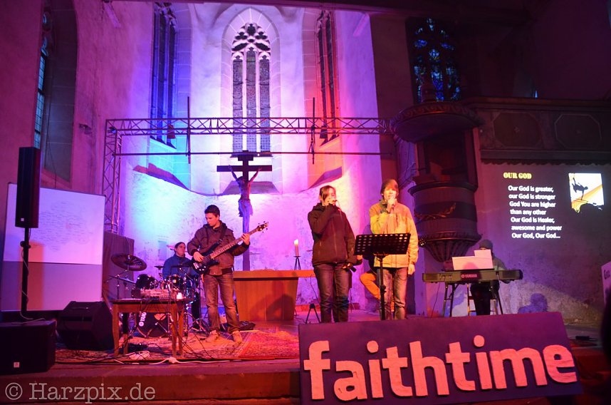 Faithtime Gott in 3D und Farbe