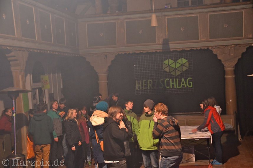 Faithtime Gott in 3D und Farbe