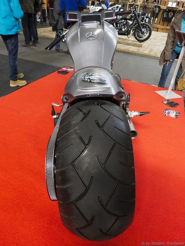 "Hei&szlig;e &Ouml;fen" und mehr