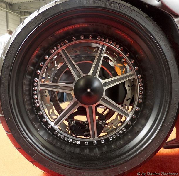 "Hei&szlig;e &Ouml;fen" und mehr