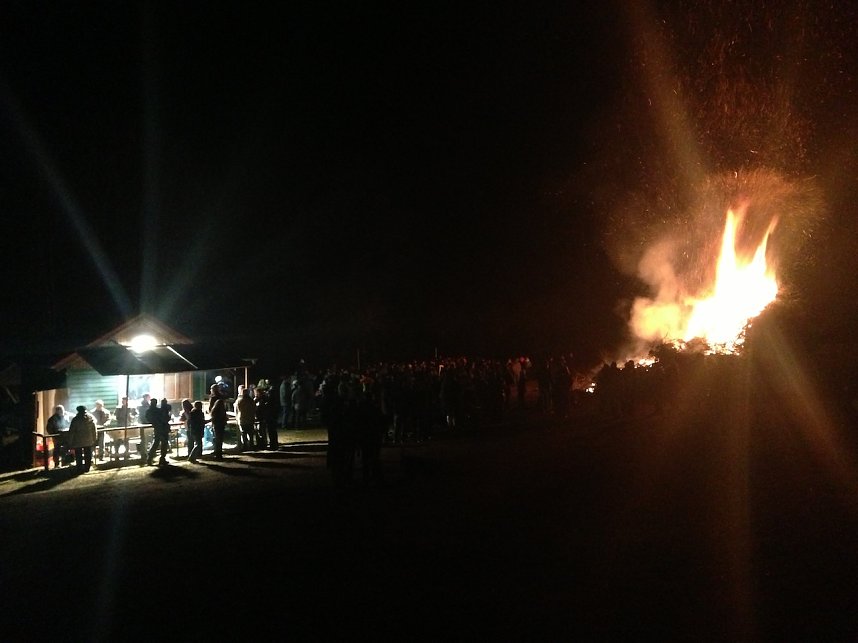 Osterfeuer in Herreden 2013
