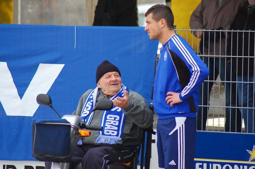 Wacker verliert gegen HFC-Bubis