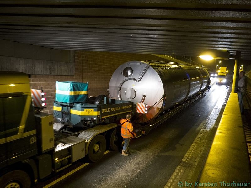 Riesen-Silos unterwegs