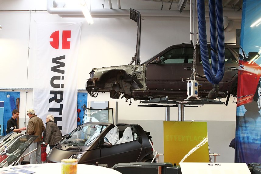 Fr&uuml;hlingsfest an der Halleschen Stra&szlig;e