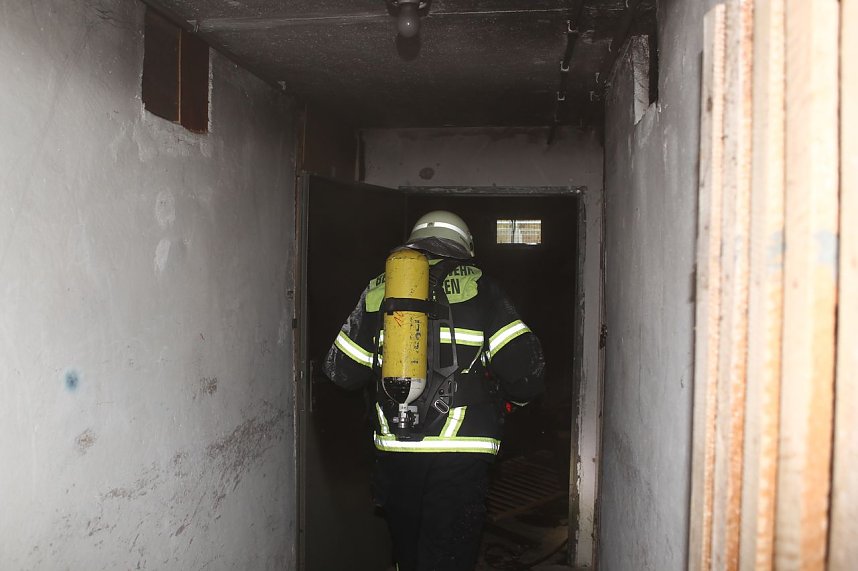 Kellerbrand im Zuckerweg
