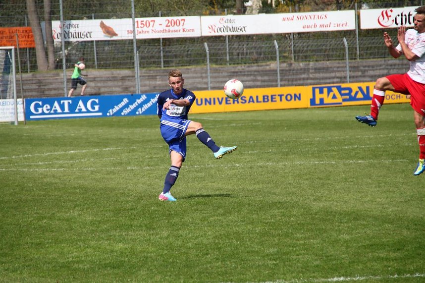 Wacker gewinnt gegen die RWE-Reserve