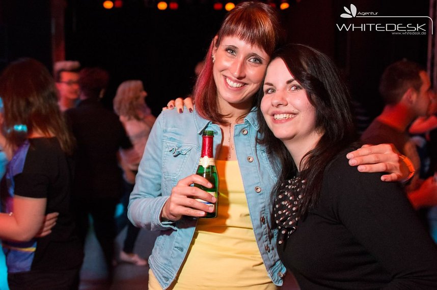 80er und 90er-Jahre-Fete im Clubhaus