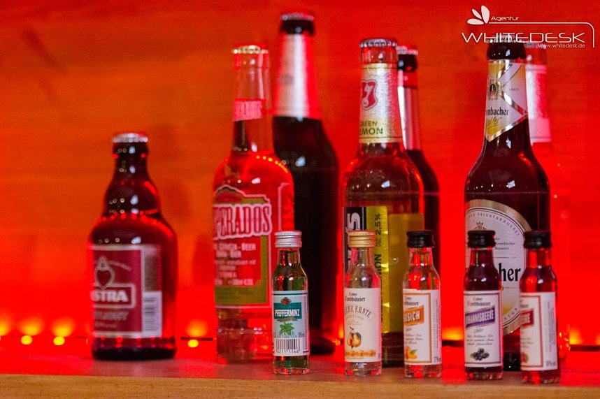 80er und 90er-Jahre-Fete im Clubhaus