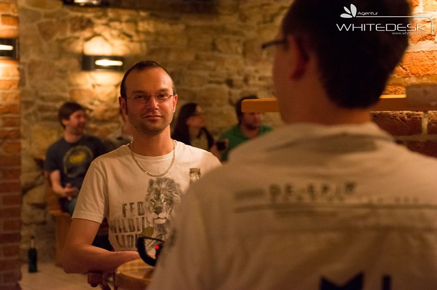 80er und 90er-Jahre-Fete im Clubhaus