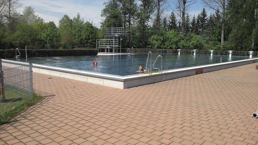 Im Harztor kann gebadet werden