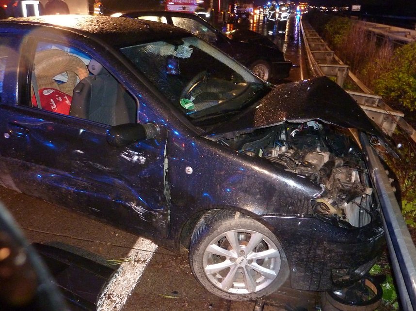 Unfall auf der Autobahn A 38