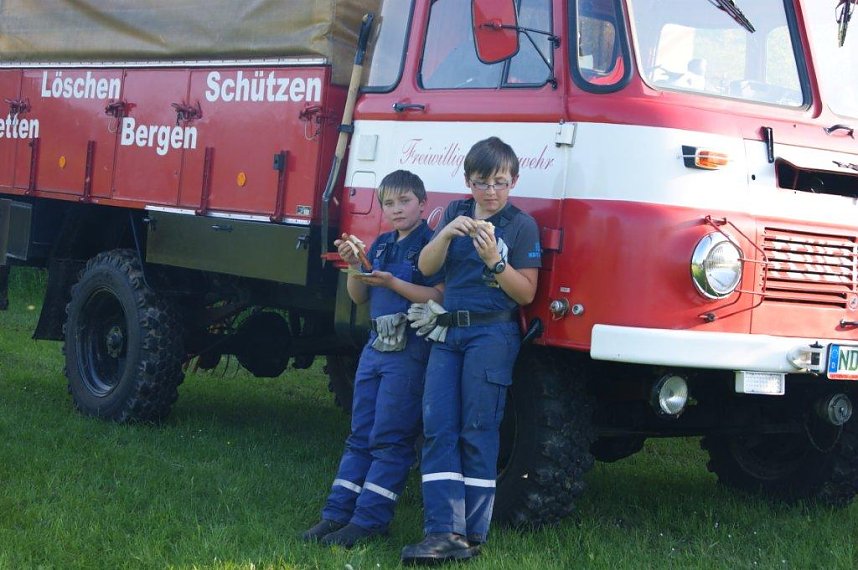 Pfingstfeuer in Obergebra