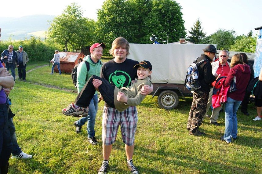 Pfingstfeuer in Obergebra