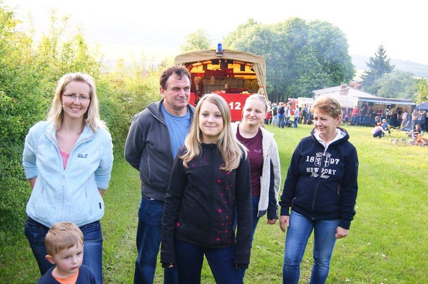 Pfingstfeuer in Obergebra