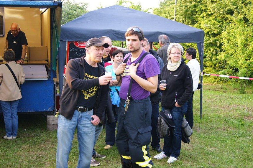 Pfingstfeuer in Obergebra